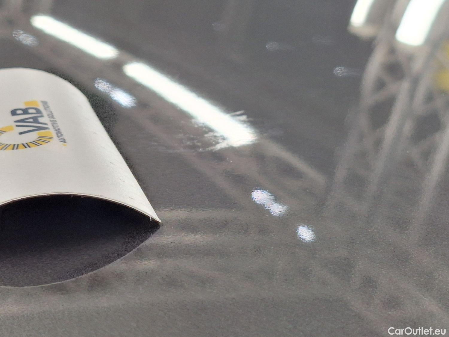  Mercedes  A-Klasse Mercedes, A-Class Berline '18, Mercedes-Benz  Limousine A 180 d DCT Busin #84