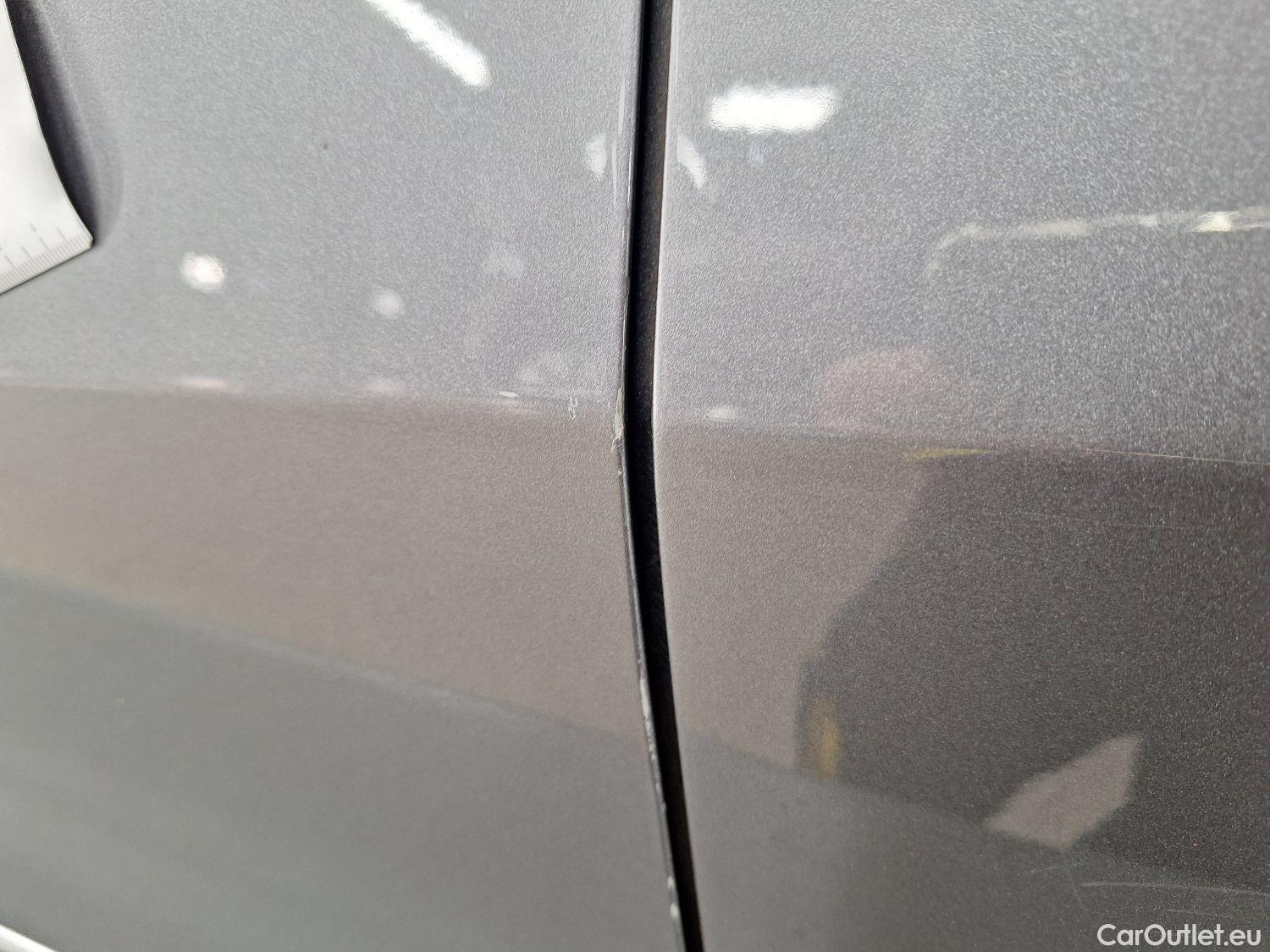  Mercedes  A-Klasse Mercedes, A-Class Berline '18, Mercedes-Benz  Limousine A 180 d DCT Busin #58