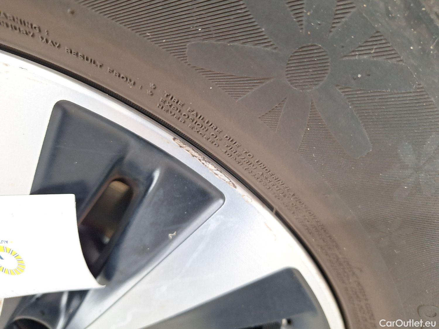  Mercedes  A-Klasse Mercedes, A-Class Berline '18, Mercedes-Benz  Limousine A 180 d DCT Busin #17