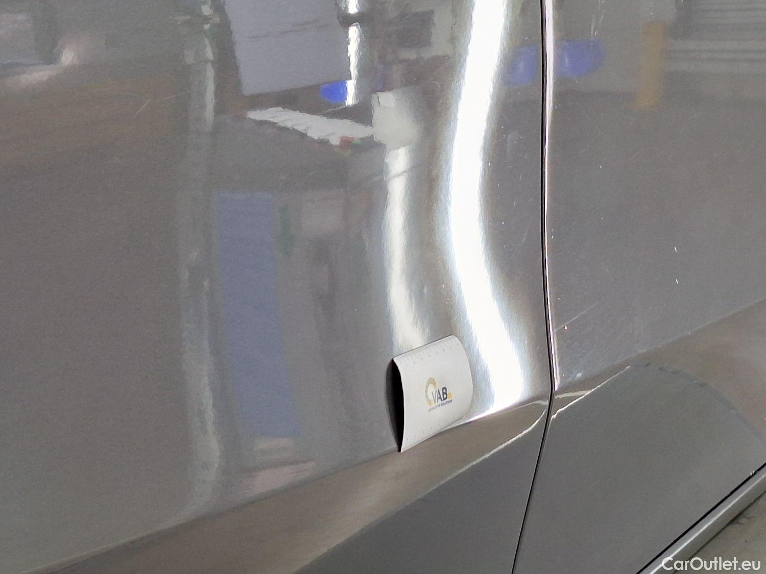  Mercedes  A-Klasse Mercedes, A-Class Berline '18, Mercedes-Benz  Limousine A 180 d DCT Busin #30