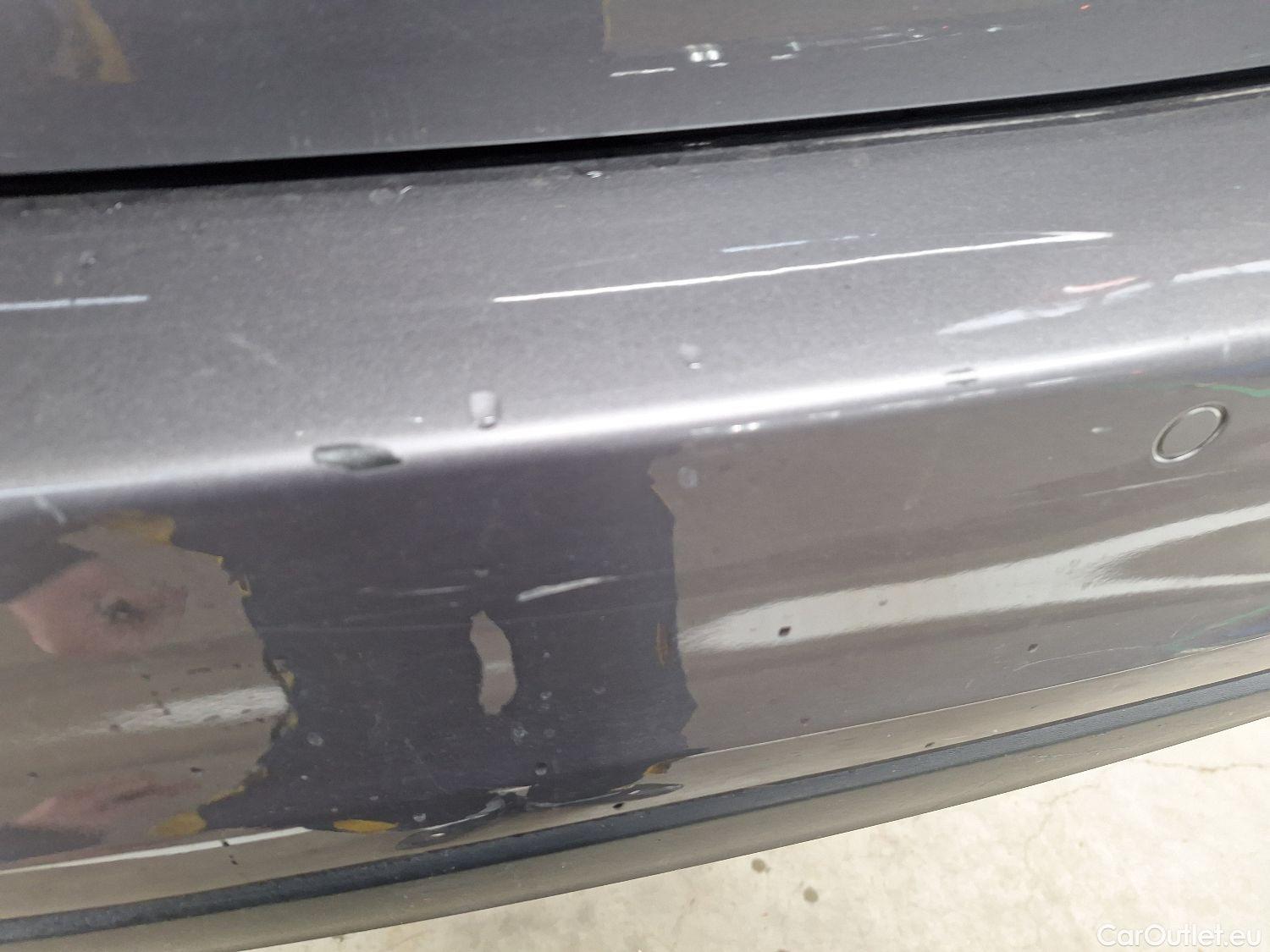  Mercedes  A-Klasse Mercedes, A-Class Berline '18, Mercedes-Benz  Limousine A 180 d DCT Busin #44