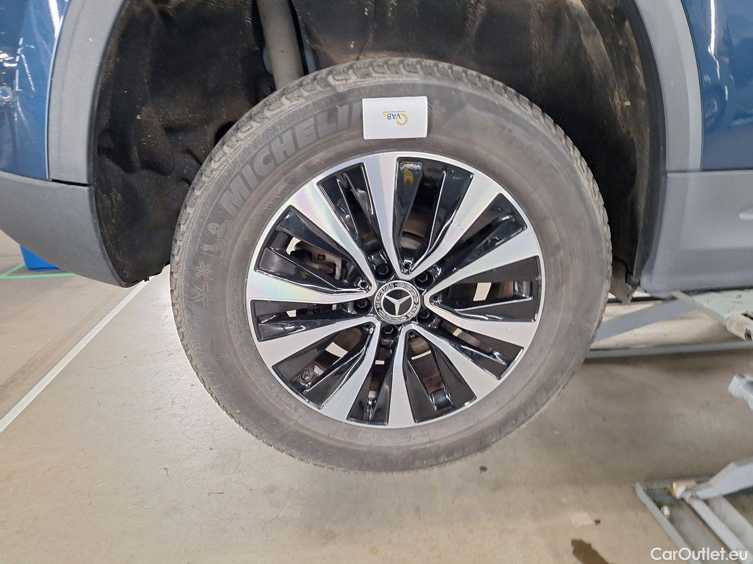  Mercedes  GLA Mercedes,  '20, Mercedes-Benz   180 d Business Solution 5d #3