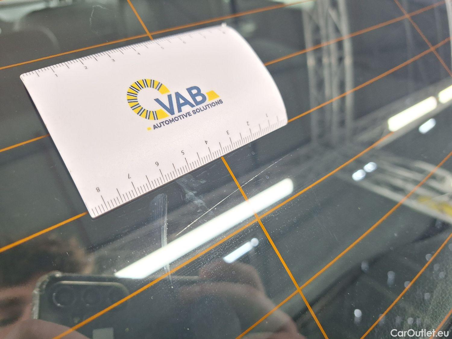  Mercedes  GLA Mercedes,  '20, Mercedes-Benz   180 d Business Solution 5d #20