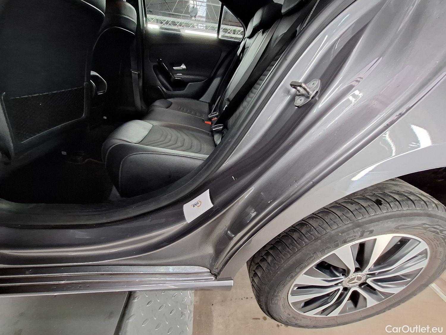  Mercedes  A-Klasse Mercedes, A-Class Berline '18, Mercedes-Benz  Limousine A 180 d DCT Busin #14