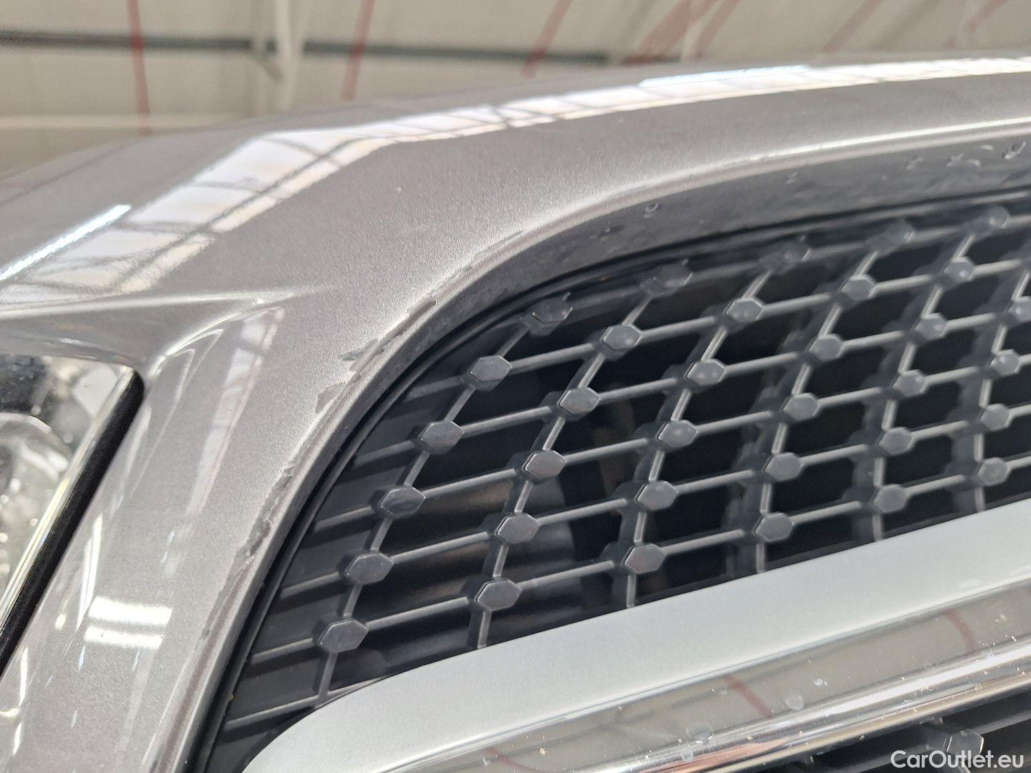  Mercedes  A-Klasse Mercedes, A-Class Berline '18, Mercedes-Benz  Limousine A 180 d DCT Busin #66