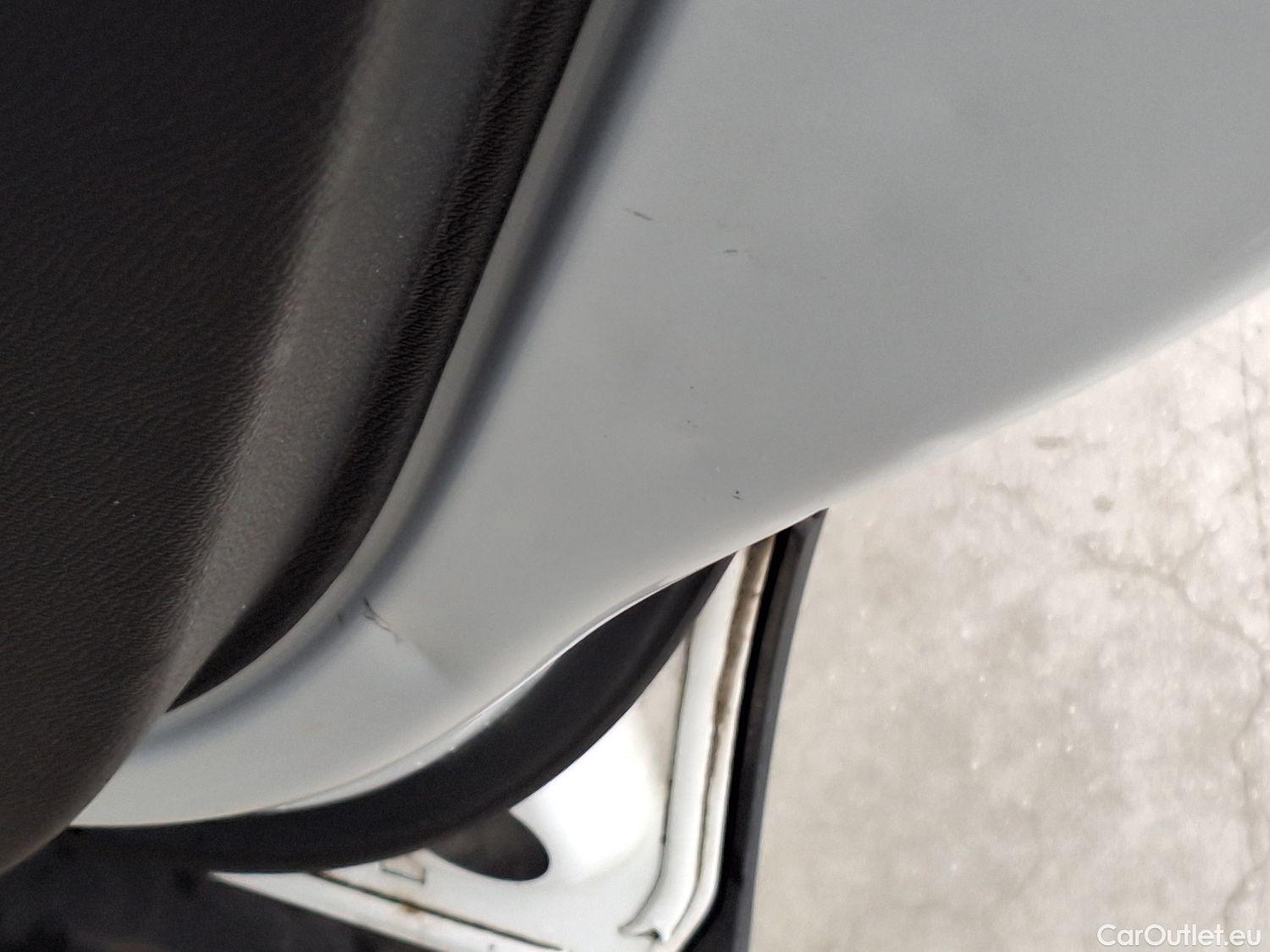  Peugeot  5008 Peugeot,  '16, Peugeot  1.6 PureTech 132kW S&S EAT8 GT Line 5 #22