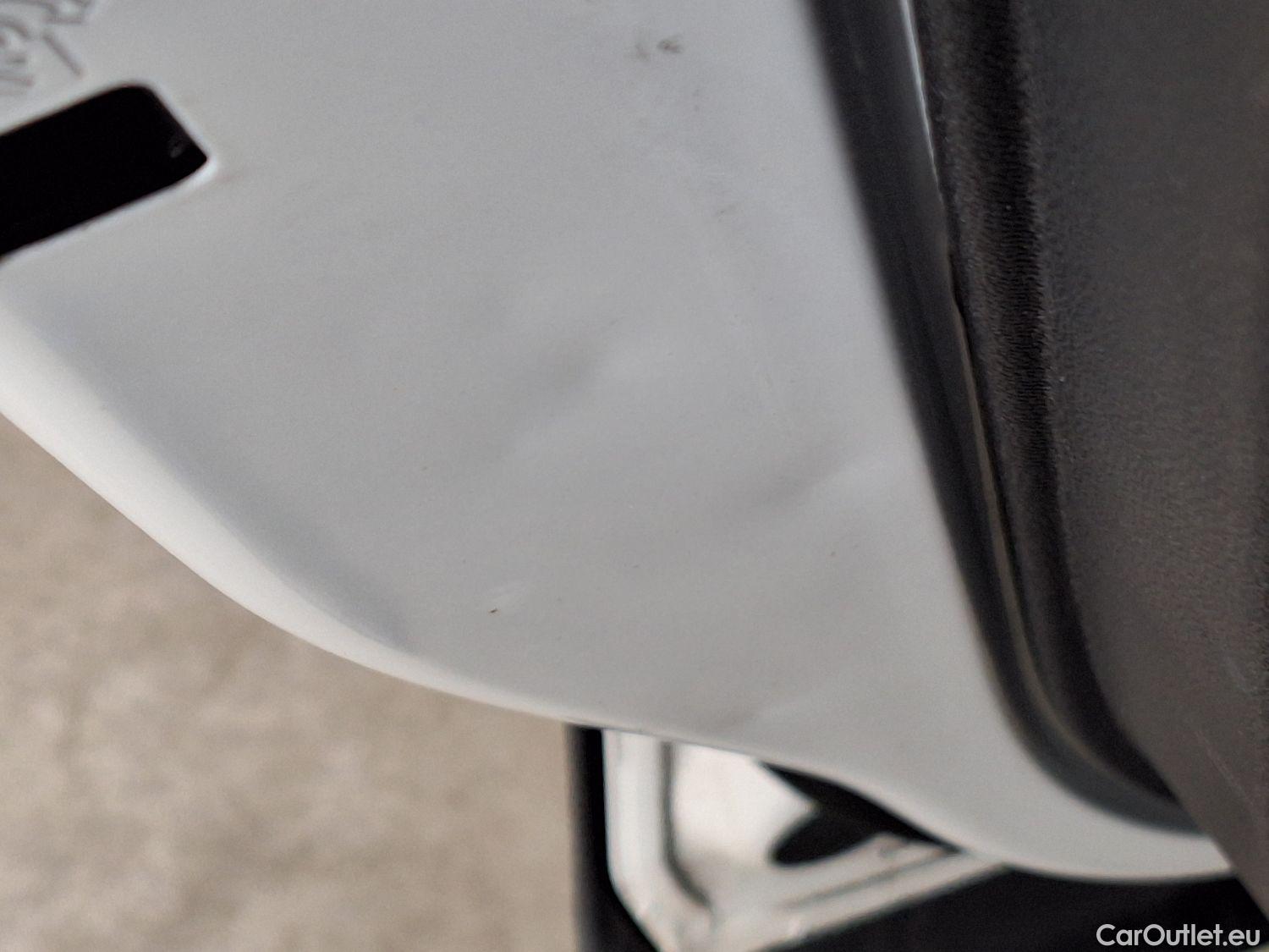  Peugeot  5008 Peugeot,  '16, Peugeot  1.6 PureTech 132kW S&S EAT8 GT Line 5 #30