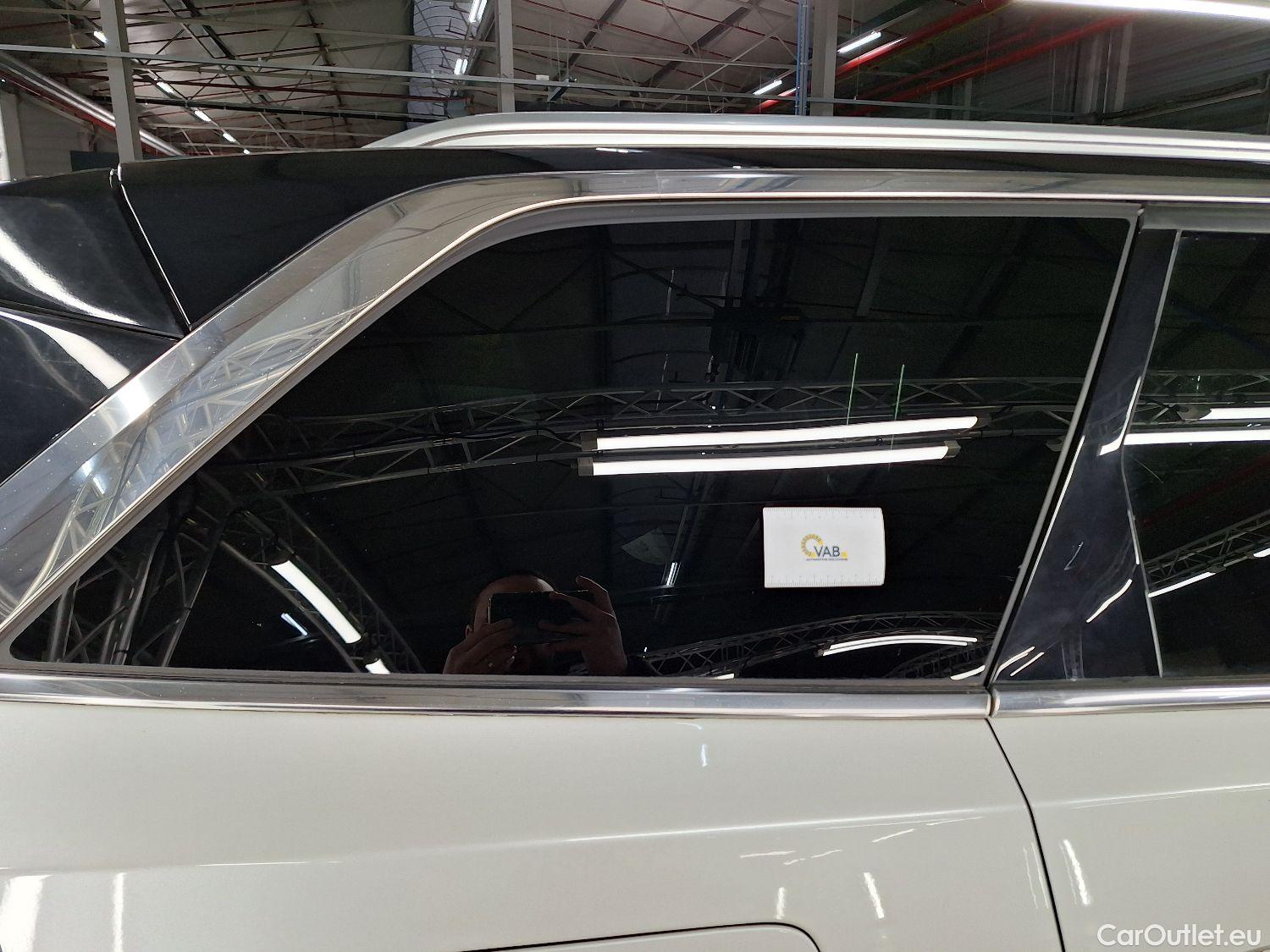  Peugeot  5008 Peugeot,  '16, Peugeot  1.6 PureTech 132kW S&S EAT8 GT Line 5 #38