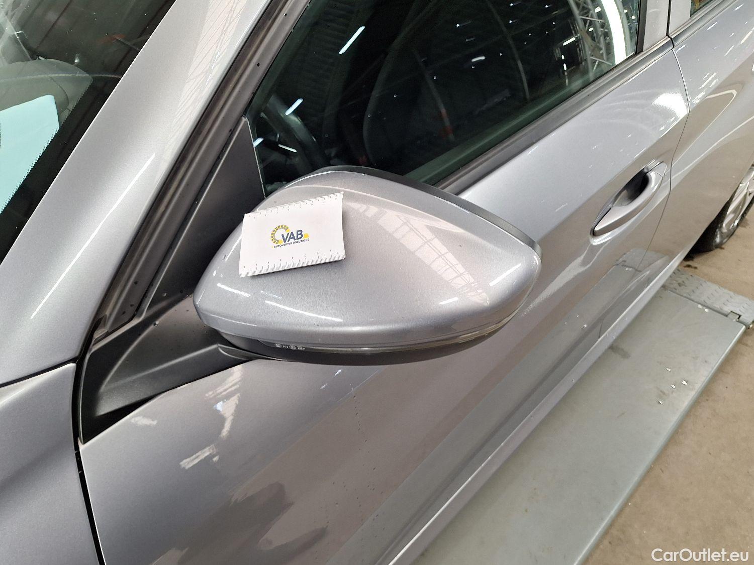  Peugeot  208 Peugeot,  '19, Peugeot  1.5 BlueHDi 100 MAN6 S&S ?6.2 Active 5 #62