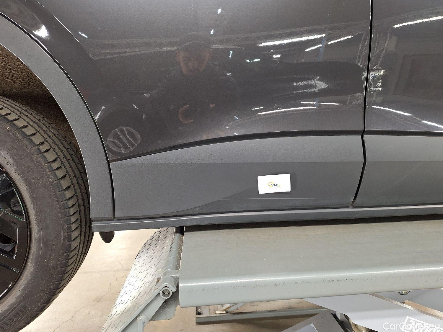  Volkswagen  ID.4 VW,  '20 BEV, Volkswagen  77kWh Pro Family 5d #7