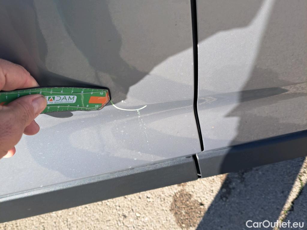  Toyota  RAV4 TOYOTA  / 2018 / 5P / todoterreno 2.5l 220H Business #12