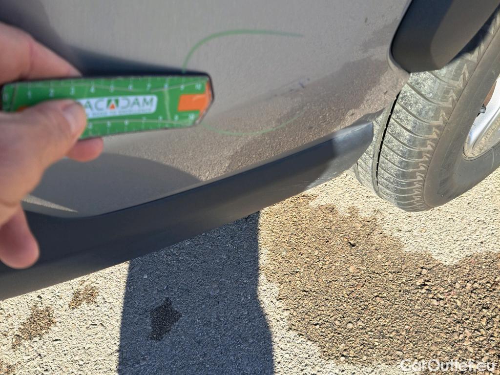  Toyota  RAV4 TOYOTA  / 2018 / 5P / todoterreno 2.5l 220H Business #20