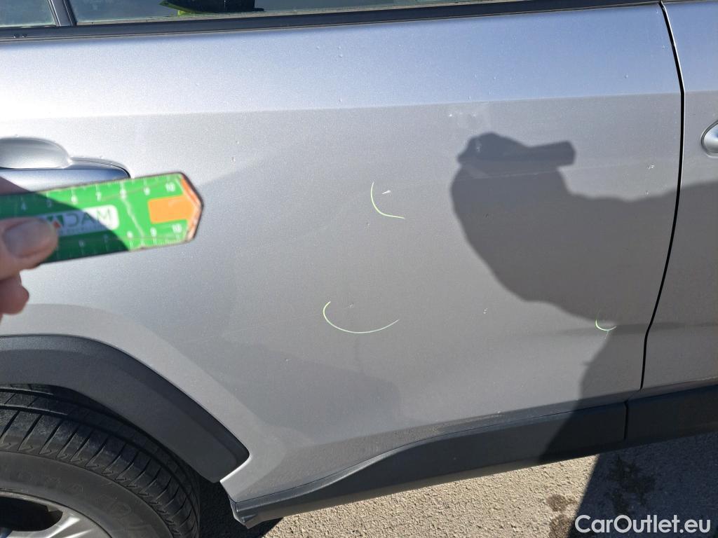  Toyota  RAV4 TOYOTA  / 2018 / 5P / todoterreno 2.5l 220H Business #9