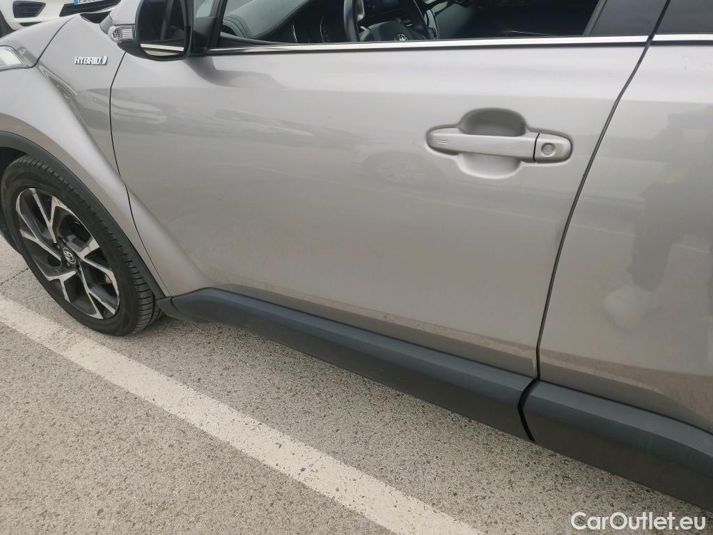  Toyota  C-HR TOYOTA  / 2016 / 5P / todoterreno 1.8 125H Advance (CX) #7
