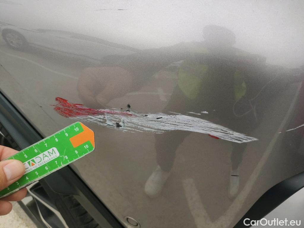  Toyota  C-HR TOYOTA  / 2016 / 5P / todoterreno 1.8 125H Advance (CX) #29