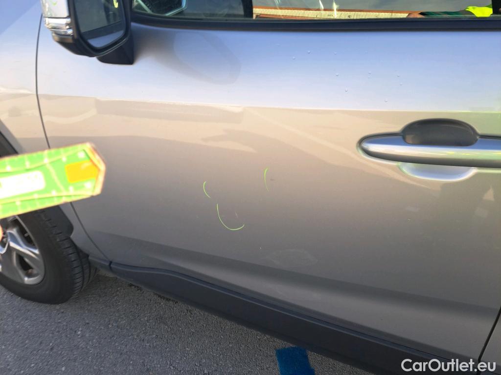  Toyota  RAV4 TOYOTA  / 2018 / 5P / todoterreno 2.5l 220H Business #7