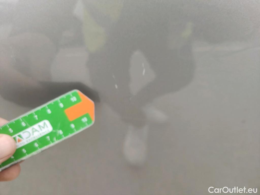  Toyota  C-HR TOYOTA  / 2016 / 5P / todoterreno 1.8 125H Advance (CX) #9