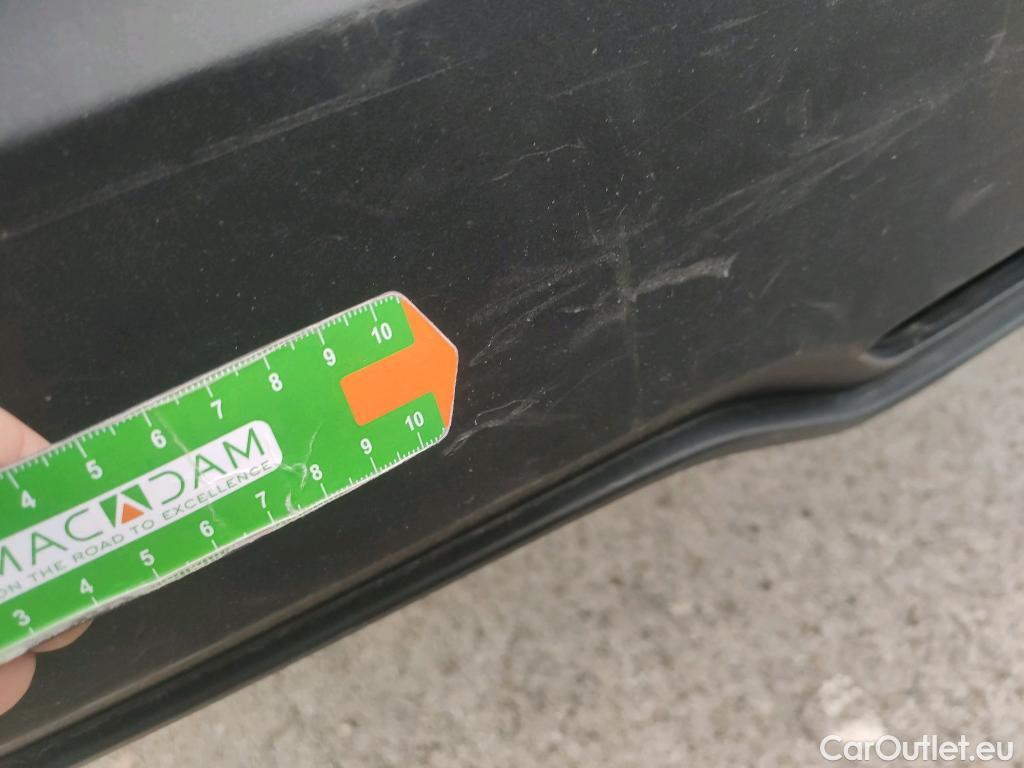  Toyota  C-HR TOYOTA  / 2016 / 5P / todoterreno 1.8 125H Advance (CX) #25