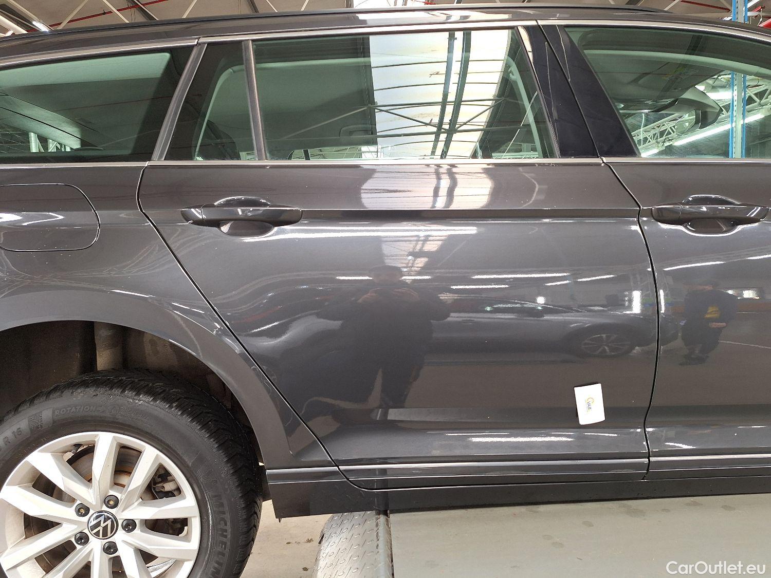  Volkswagen  Passat VW,  Variant FL'19, Volkswagen  Variant 2.0 TDI 90kW DSG Style B #27