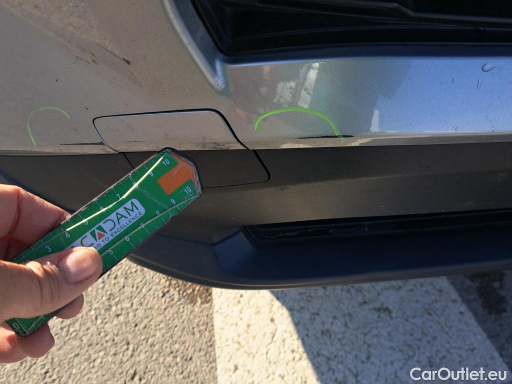  Toyota  RAV4 TOYOTA  / 2018 / 5P / todoterreno 2.5l 220H Business #17