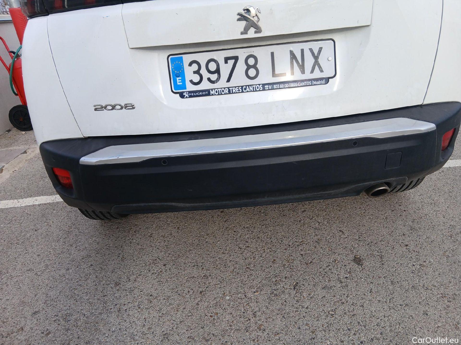  Peugeot  2008 PEUGEOT  / 2019 / 5P / todoterreno Active Pack BlueHDI 81kW (110CV) #26