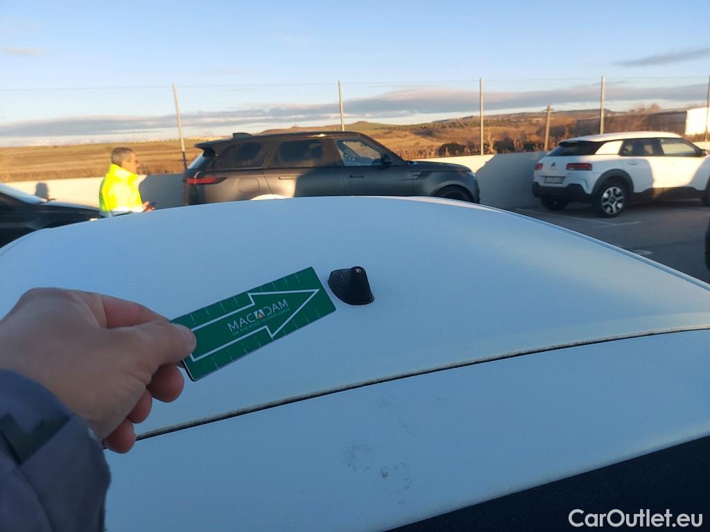  Peugeot  208 PEUGEOT  / 2019 / 5P / berlina con portón BlueHDi 73kW (100CV) Active #30