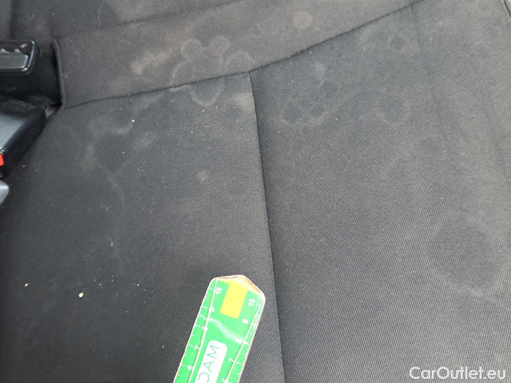  Renault  Captur RENAULT  / 2019 / 5P / todoterreno Intens TCe 90 (AC) #8