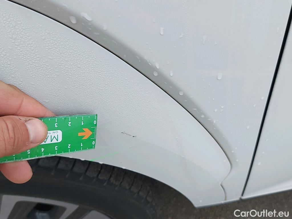  Hyundai  Konna HYUNDAI Kona Gran Autonomia 150kW EV Tecno 2C #28