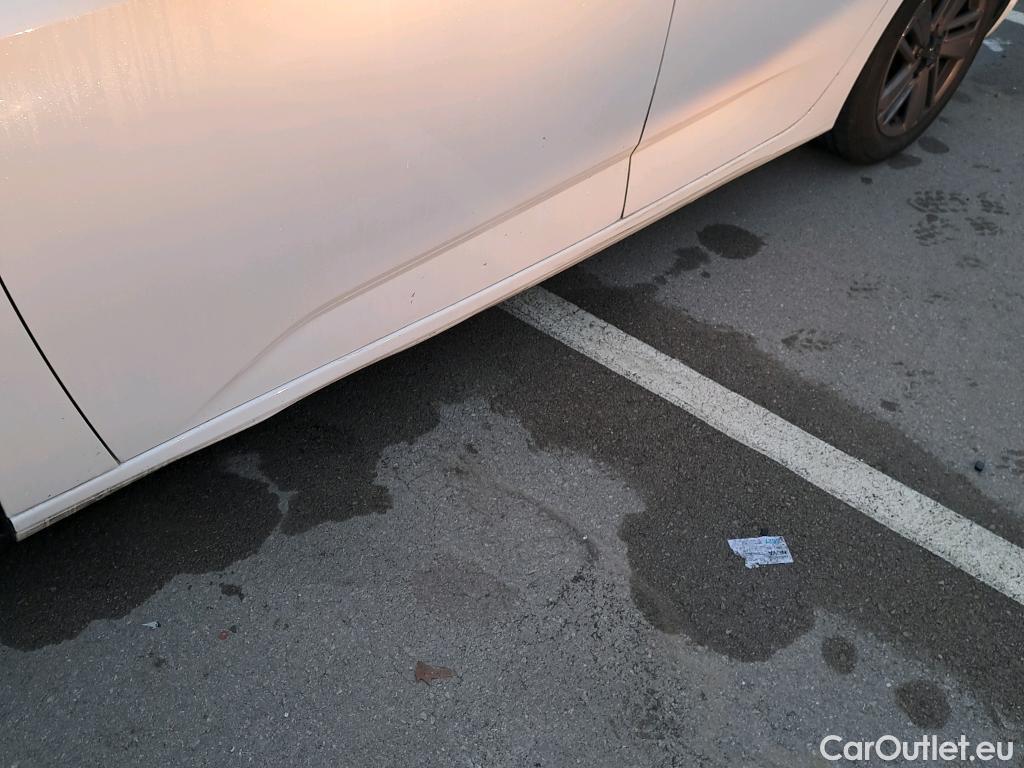  Peugeot  308 PEUGEOT  / 2021 / 5P / berlina con portón 5P Active Pack BlueHDi 130 S&S MAN #7