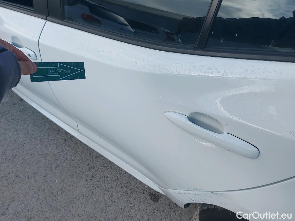  Toyota  Corolla TOYOTA  1.8 125H ACTIVE TECH E-CVT #20