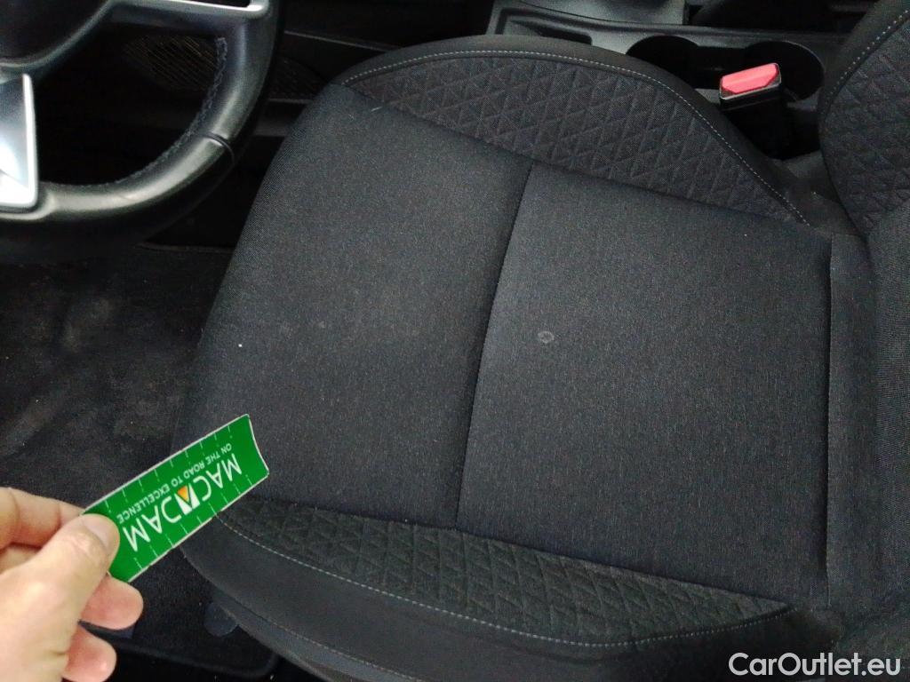  Renault  Clio RENAULT  / 2019 / 5P / berlina con portón Equilibre TCe 67 kW (91CV) (AC) #14