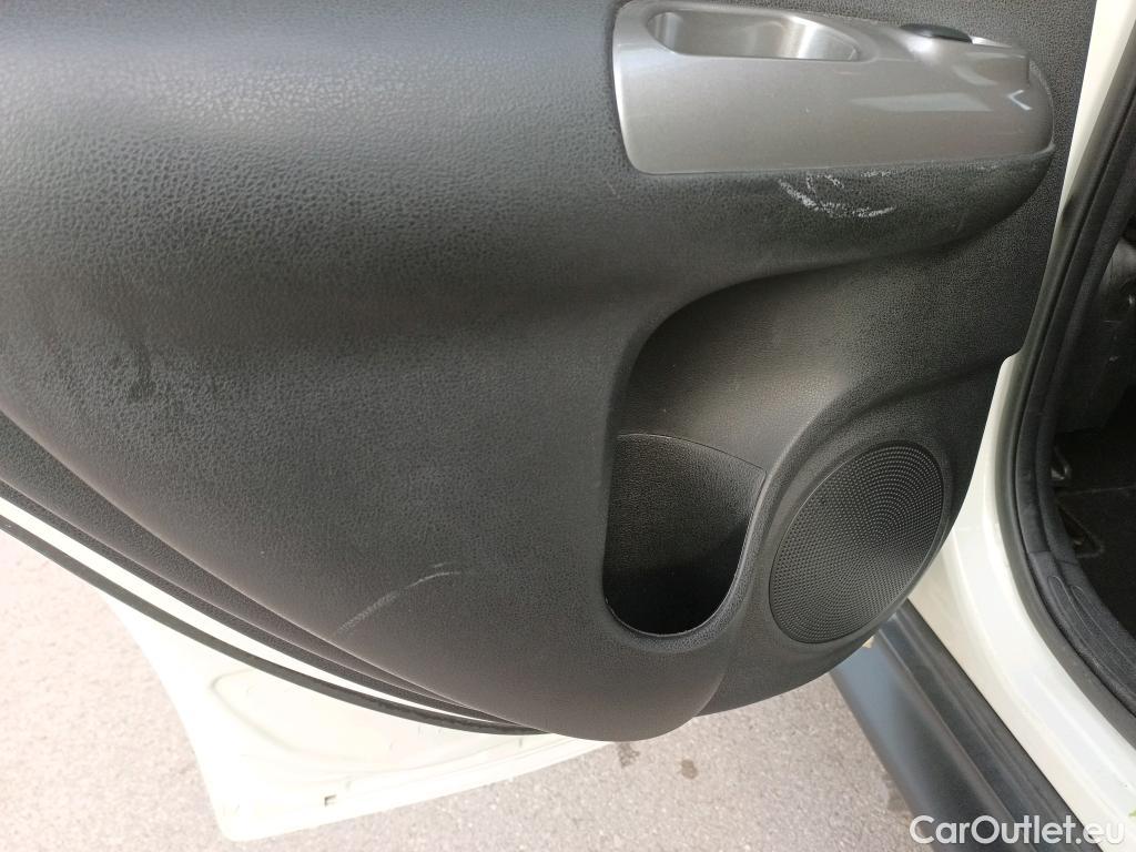  Nissan  Juke NISSAN  / 2014 / 5P / crossover G.E6D-Temp 83kW (112 CV) 5M/T ACENTA (CX) #10