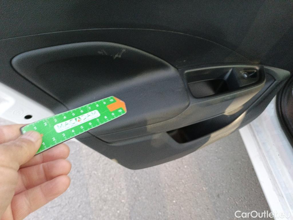  Skoda  Fabia SKODA  / 2021 / 5P / berlina con portón 1.0 TSI 70kW (95CV) Ambition (AC2) #5