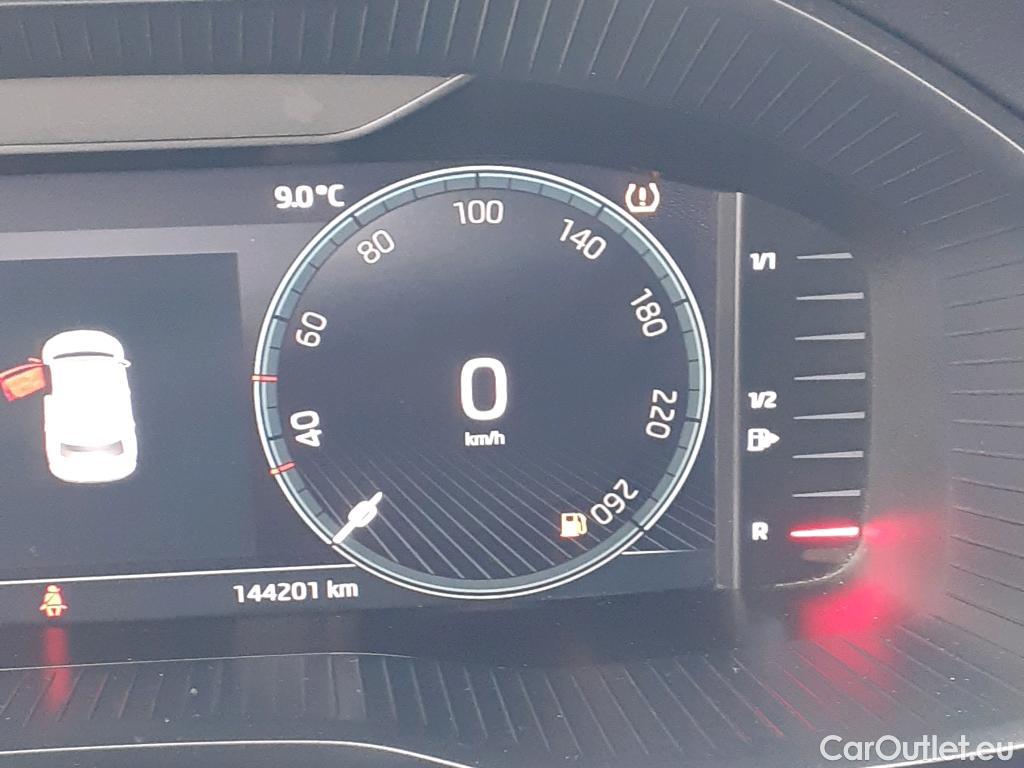  Skoda  Karoq SKODA  / 2021 / 5P / todoterreno 2.0 TDI 85kW (115CV) Ambition (AC) #12