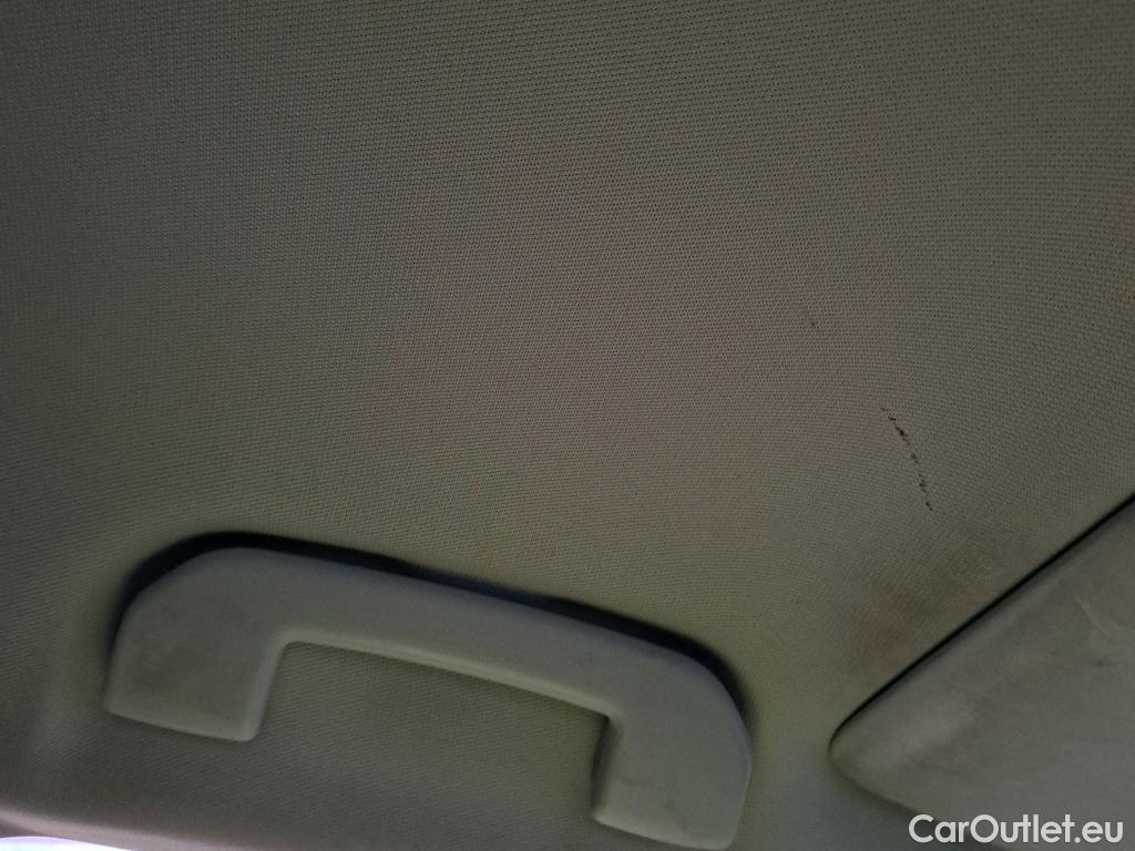  Peugeot  308 PEUGEOT  / 2021 / 5P / berlina con portón 5P Active Pack BlueHDi 130 S&S MAN #11