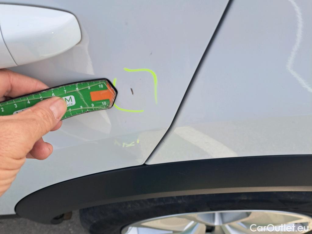  Renault  Captur RENAULT  / 2019 / 5P / todoterreno Intens TCe 90 (AC) #26