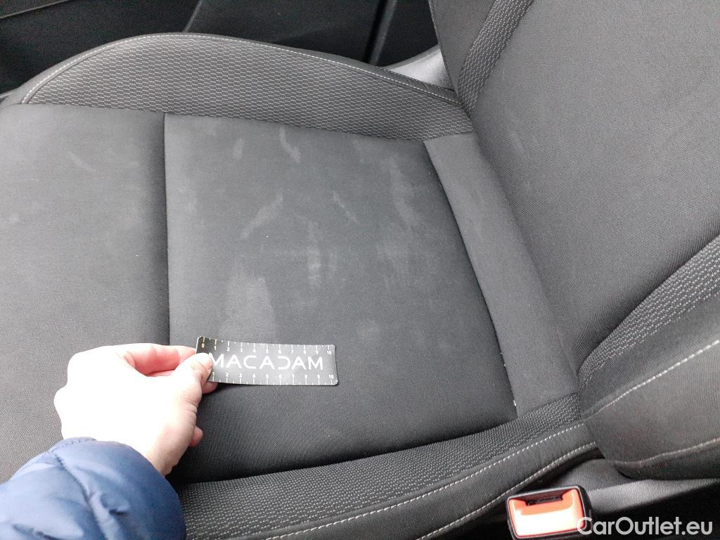  Skoda  Karoq SKODA  / 2021 / 5P / todoterreno 2.0 TDI 85kW (115CV) Ambition (AC) #3