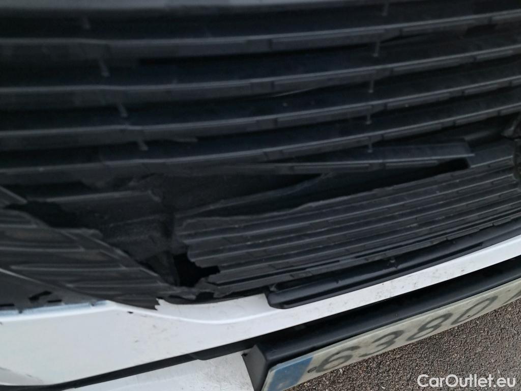  Peugeot  308 PEUGEOT  / 2021 / 5P / berlina con portón 5P Active Pack BlueHDi 130 S&S MAN #10