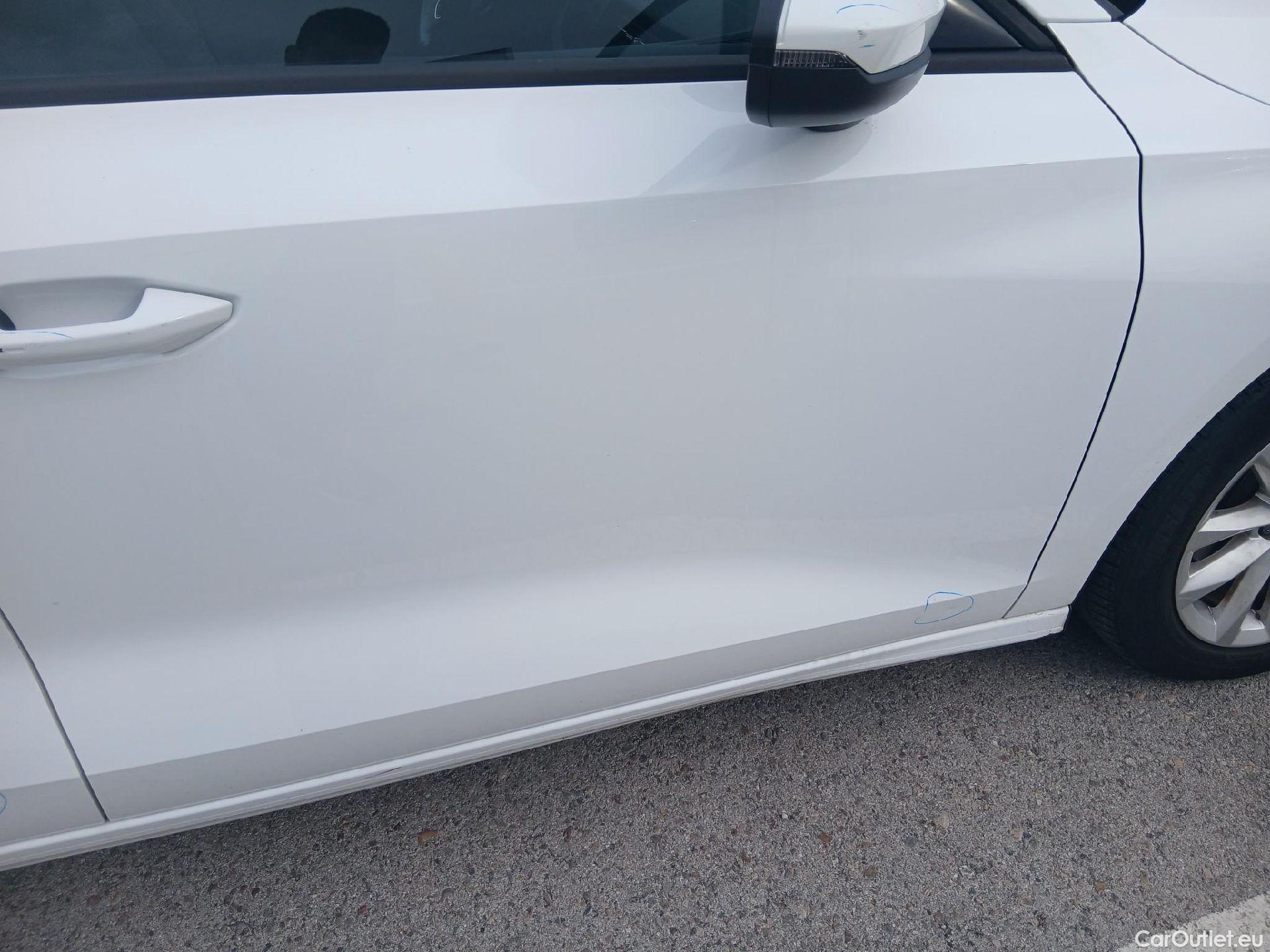  Audi  A3 AUDI  / 2020 / 5P / berlina con portón Sportback 30 TFSI 81kW (110CV) S tronic #24