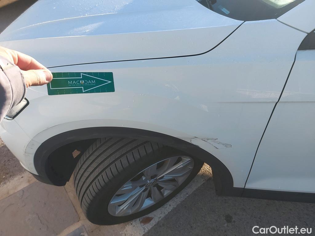  Volkswagen  T-ROC VOLKSWAGEN  / 2017 / 5P / todoterreno Advance 1.0 TSI 85kW (115CV) #5