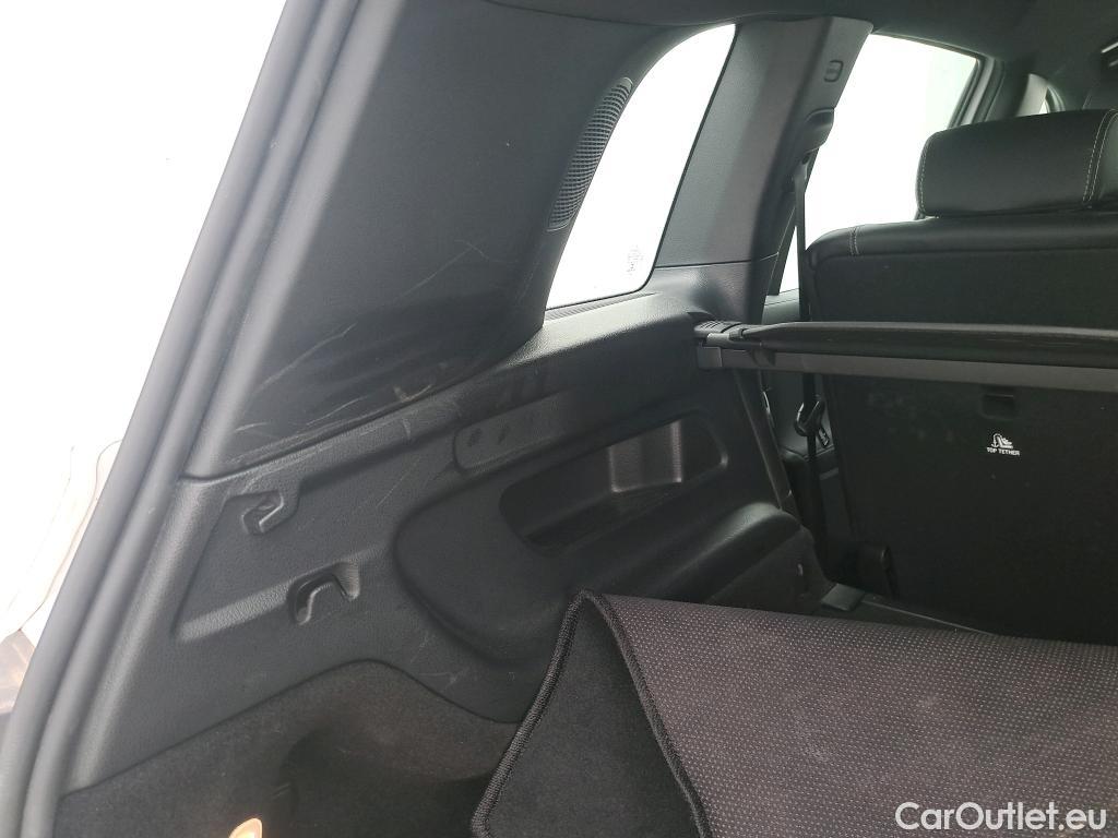  Mercedes  GLB MERCEDES-BENZ  / 2019 / 5P / todoterreno 2.0  220 D 4MATIC DCT 140KW (190CV) #26