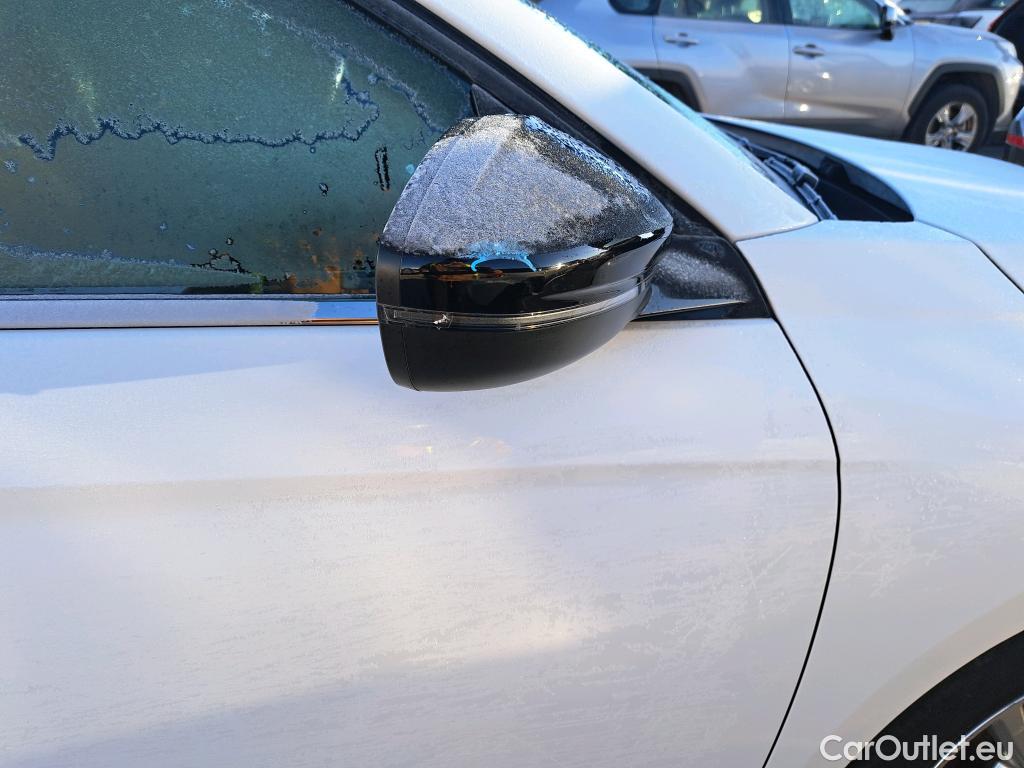  Opel  Corsa OPEL  1.2T XHL 74kW (100CV) Elegance #10