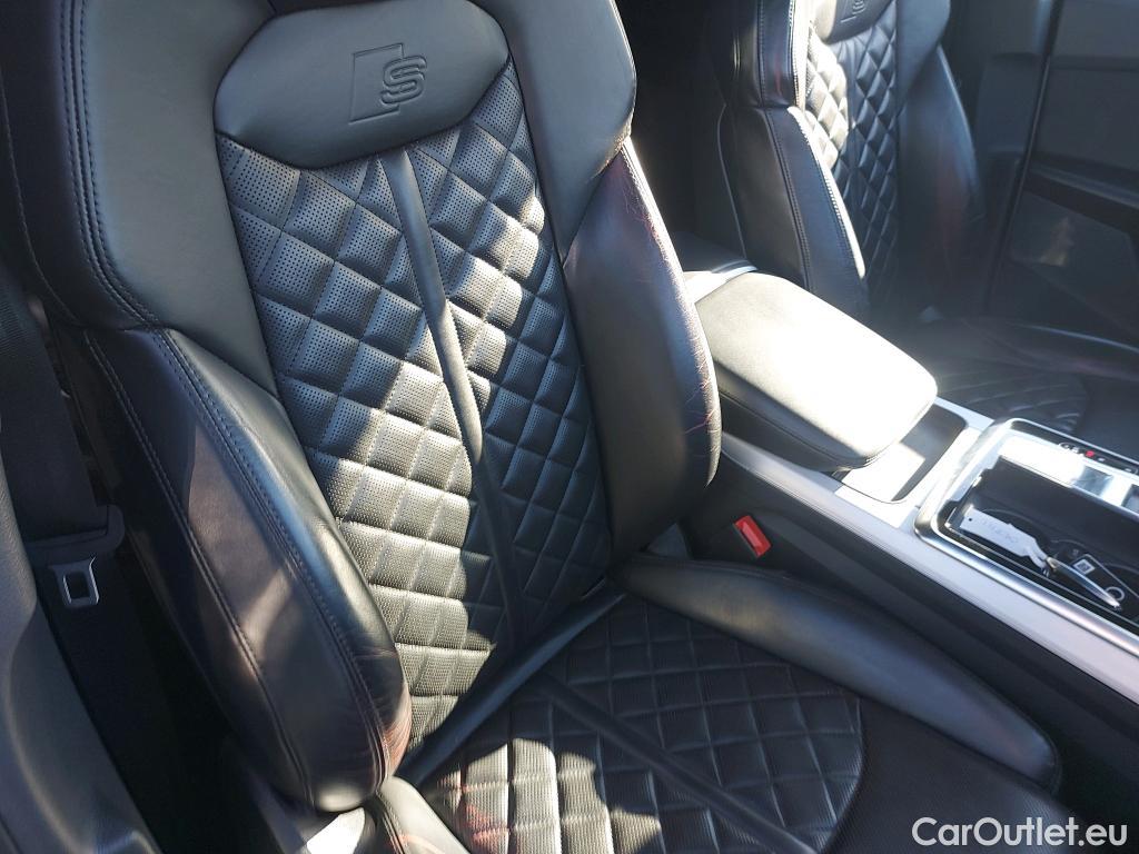  Audi  Q8 AUDI S / 2018 / 5P / S Plus TFSI 373kW quattro tiptronic #11