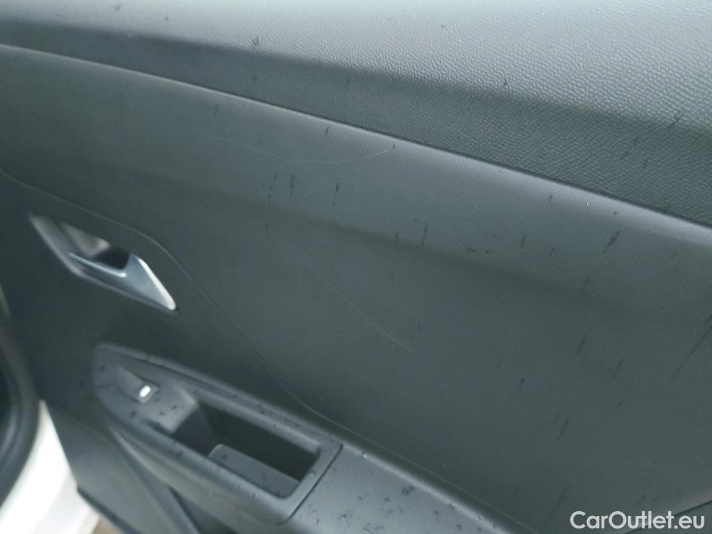  Opel  Mokka OPEL  / 2020 / 5P / 1.5 D Business Elegance #3