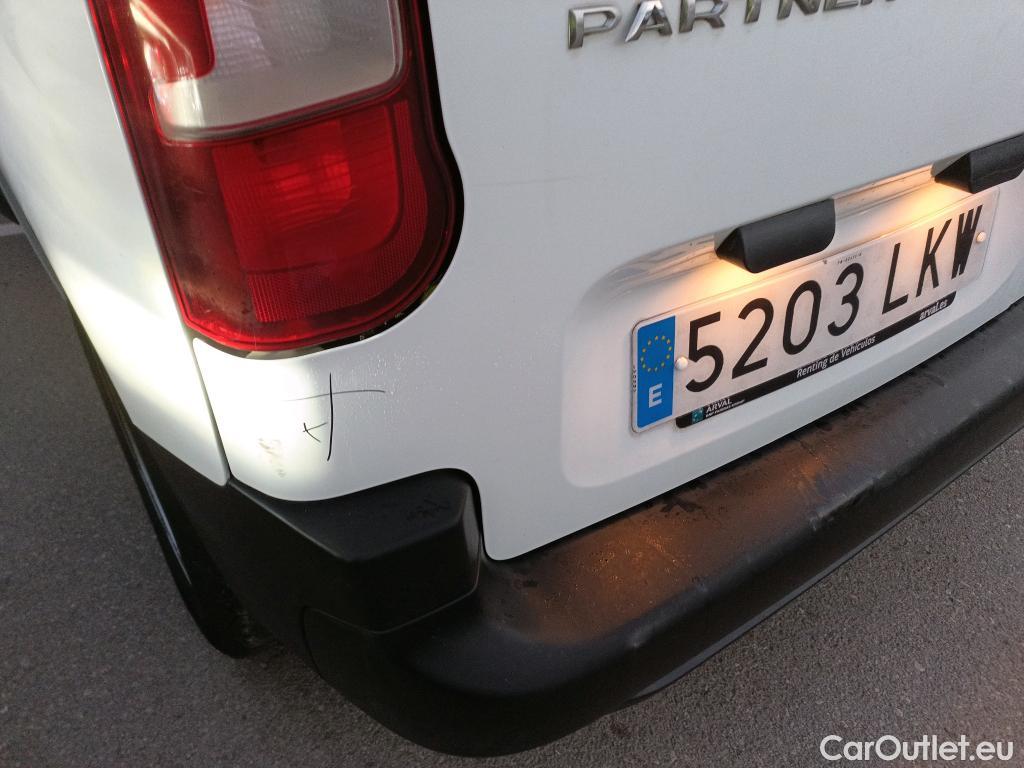  Peugeot  Partner PEUGEOT  / 2018 / 3P / furgón derivado de turismo Pro Standard 600kg BlueHDi 73kW (AC) #8