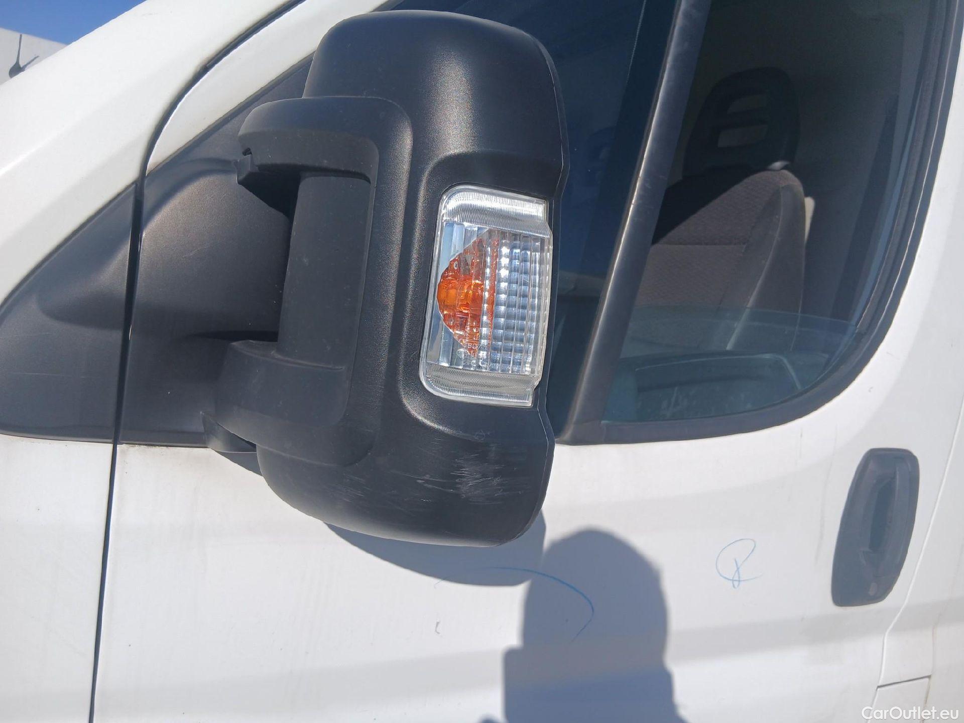  Citroen  Jumper CITROEN  / 2014 / 4P / furgón BlueHDi 88KW (120CV) Furgón 33L2H2 #24