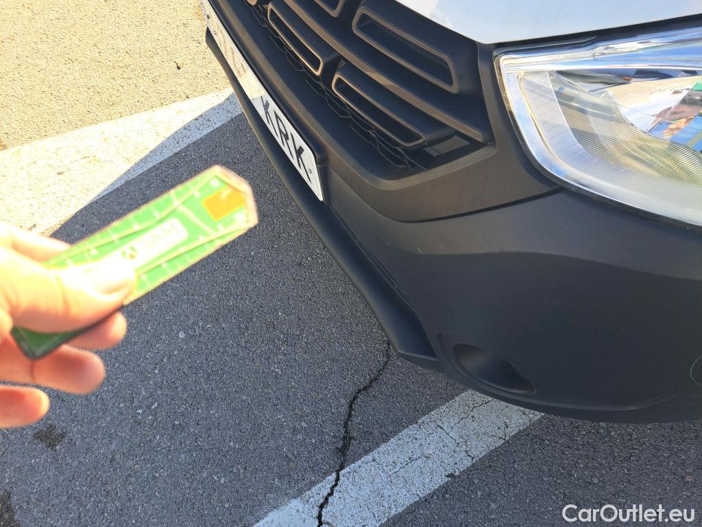  Dacia  Dokker DACIA  / 2013 / 4P / furgón derivado de turismo Essential dCi 66kW (90CV) #52