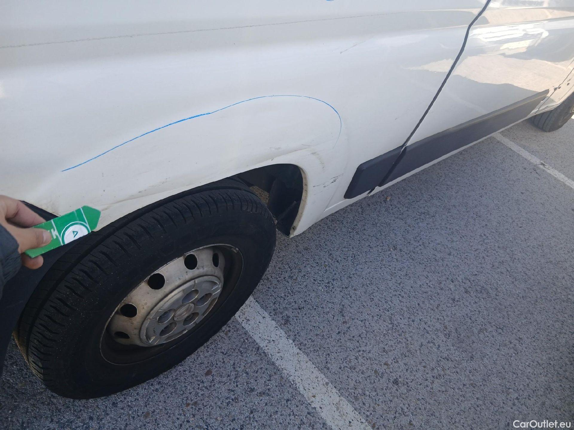  Citroen  Jumper CITROEN  / 2014 / 4P / furgón BlueHDi 88KW (120CV) Furgón 33L2H2 #53