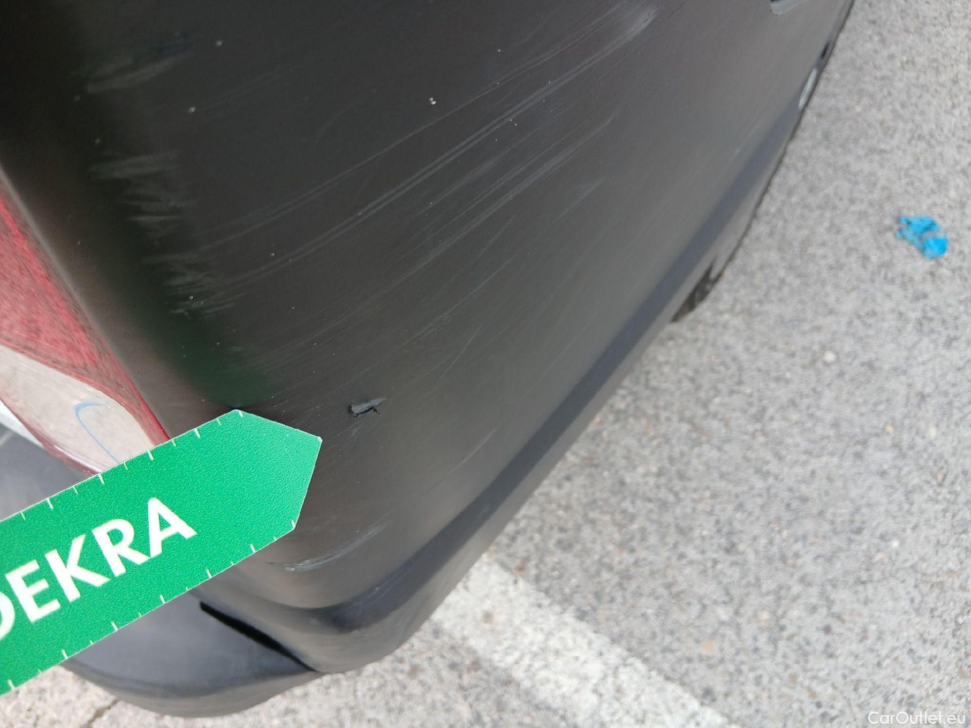  Nissan  NV300 NISSAN  / 2016 / 4P / furgón 1.6dCi 88kW (120CV) L1H1 1T BASIC #47