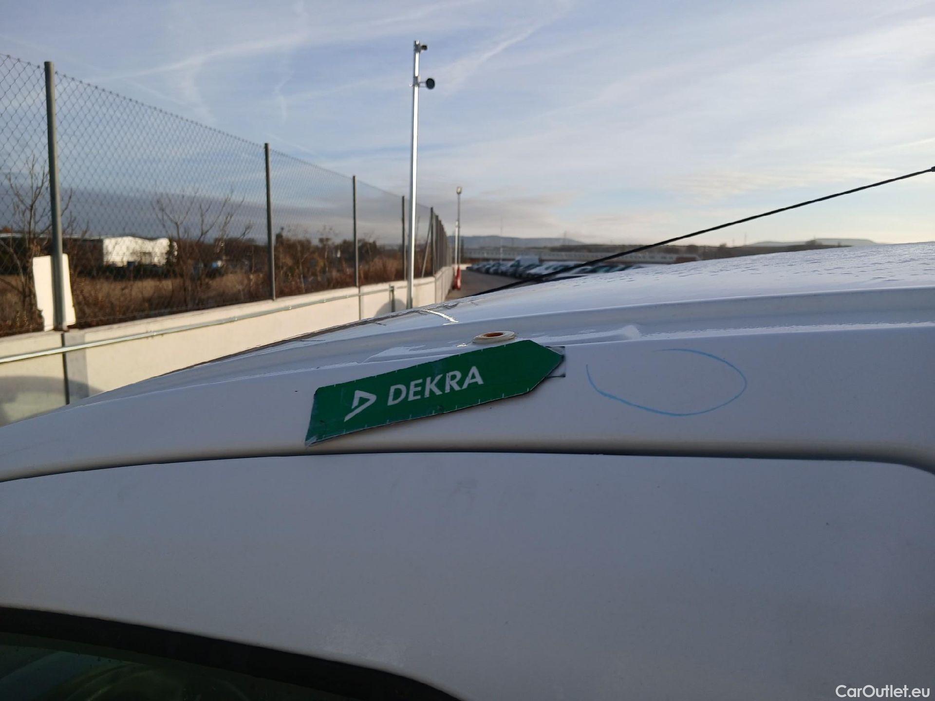  Citroen  Berlingo  Combi Live Edition 1.6 BlueHDi 100CV MT5 E6 #17